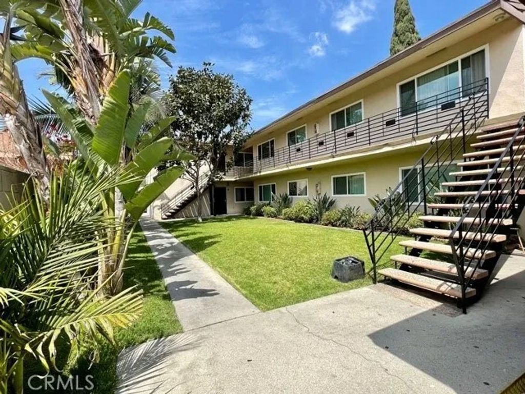 Photo of 12425 Harris Ave, Lynwood, CA 90262 (MLS # NP26022505)