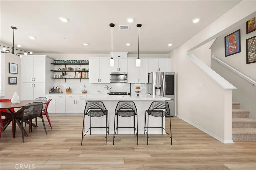 112 Homestead