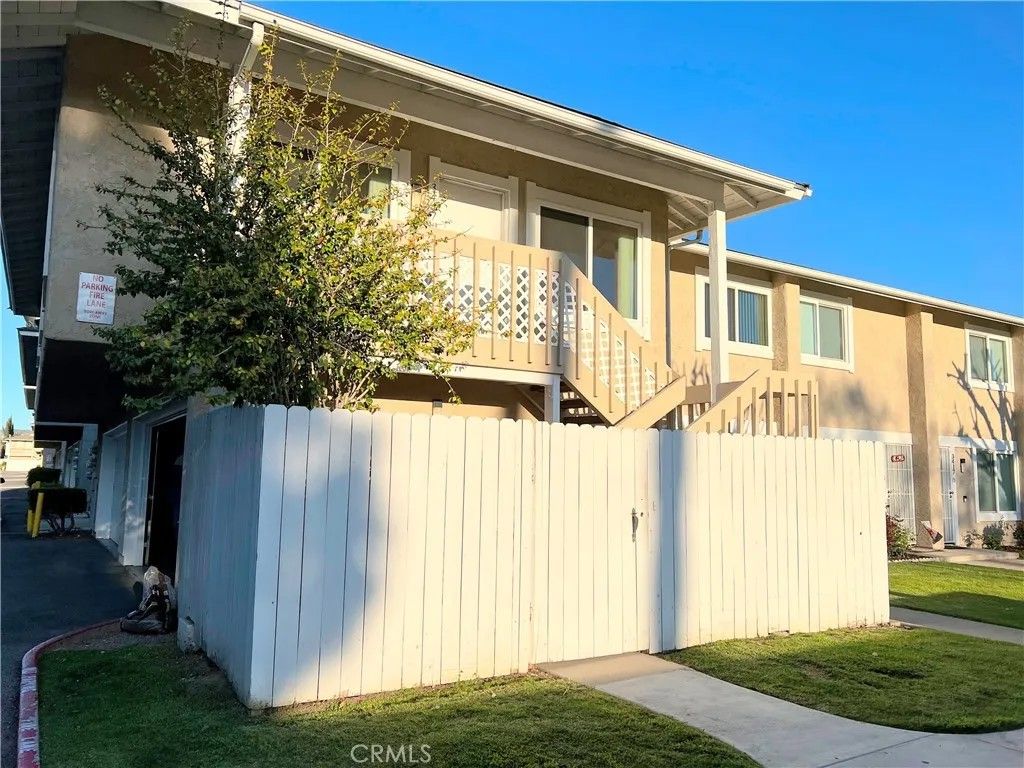 Photo of 3417 Highwood Court #148, Simi Valley, CA 93063 (MLS # SR25274534)