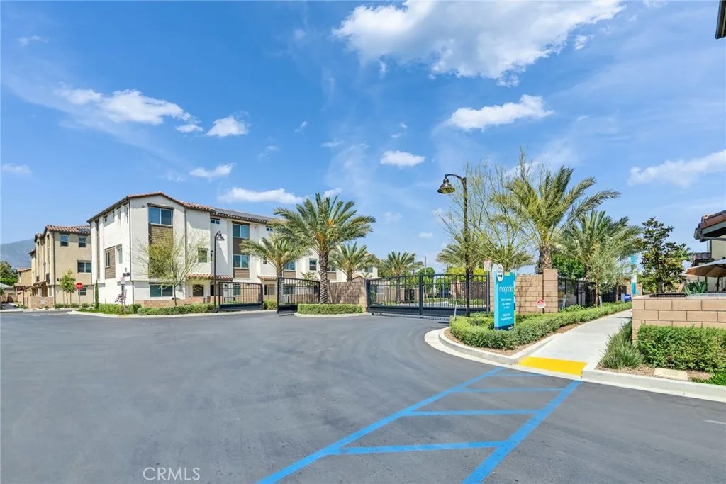 4221 Jasmine Lane