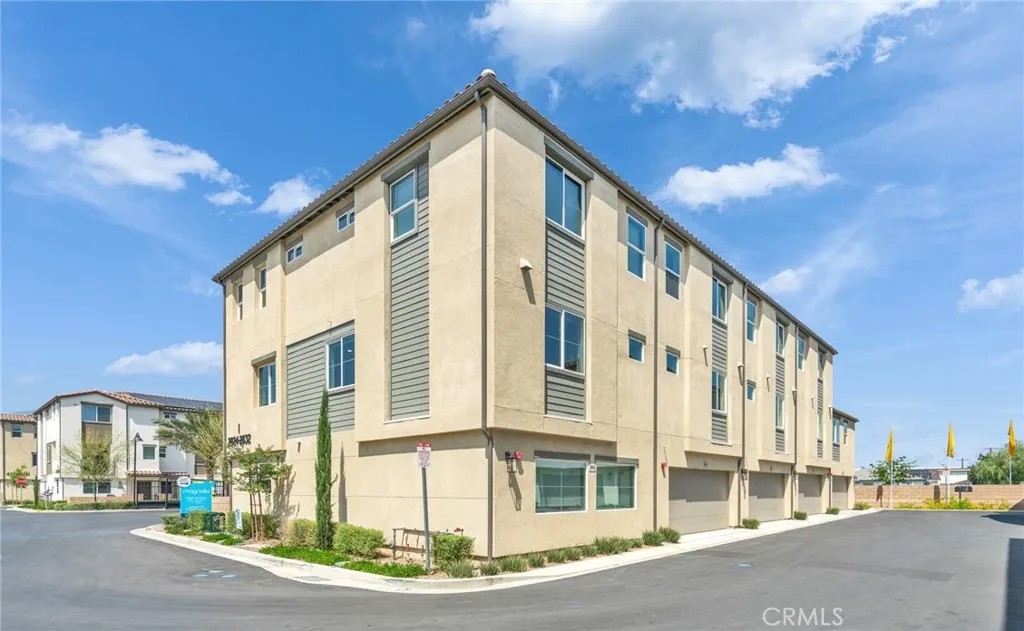 4221 Jasmine Lane