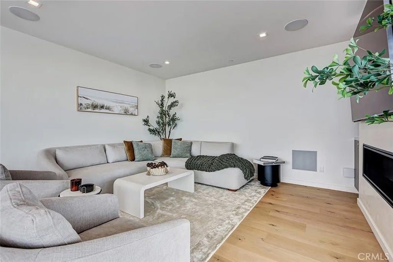 218 14th Street