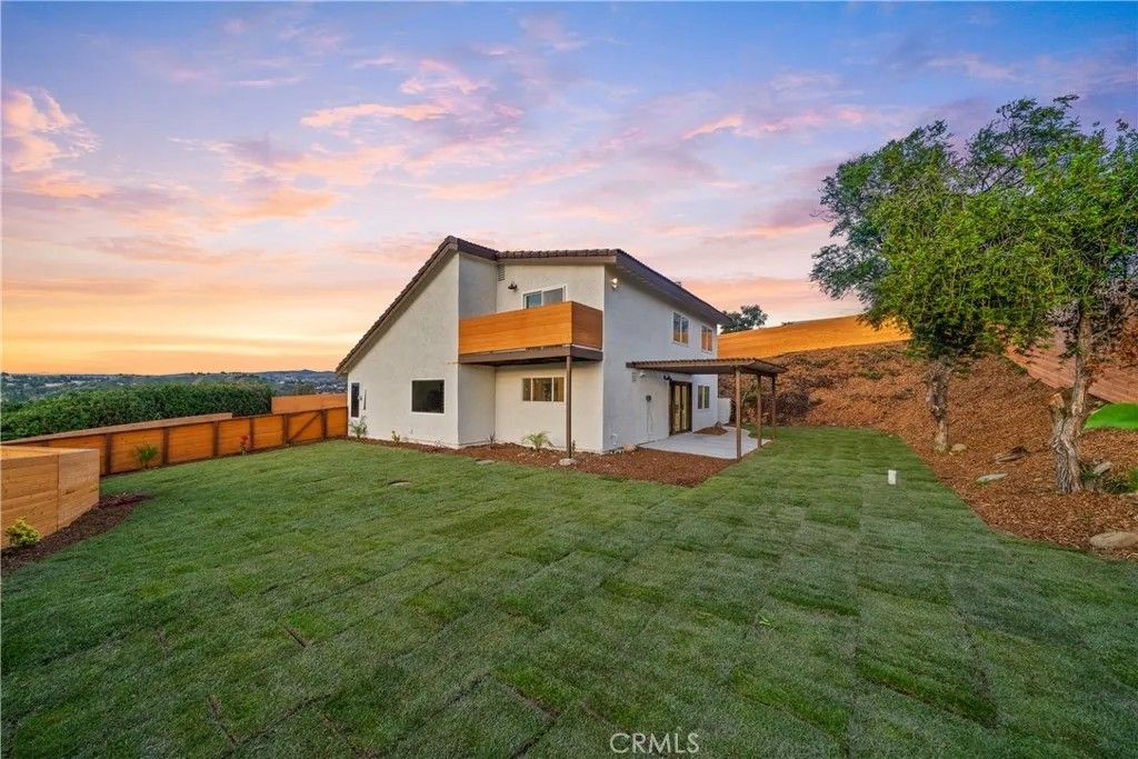 Photo of 100 S Saddleback Ln, Anaheim, CA 92808 (MLS # OC26000456)