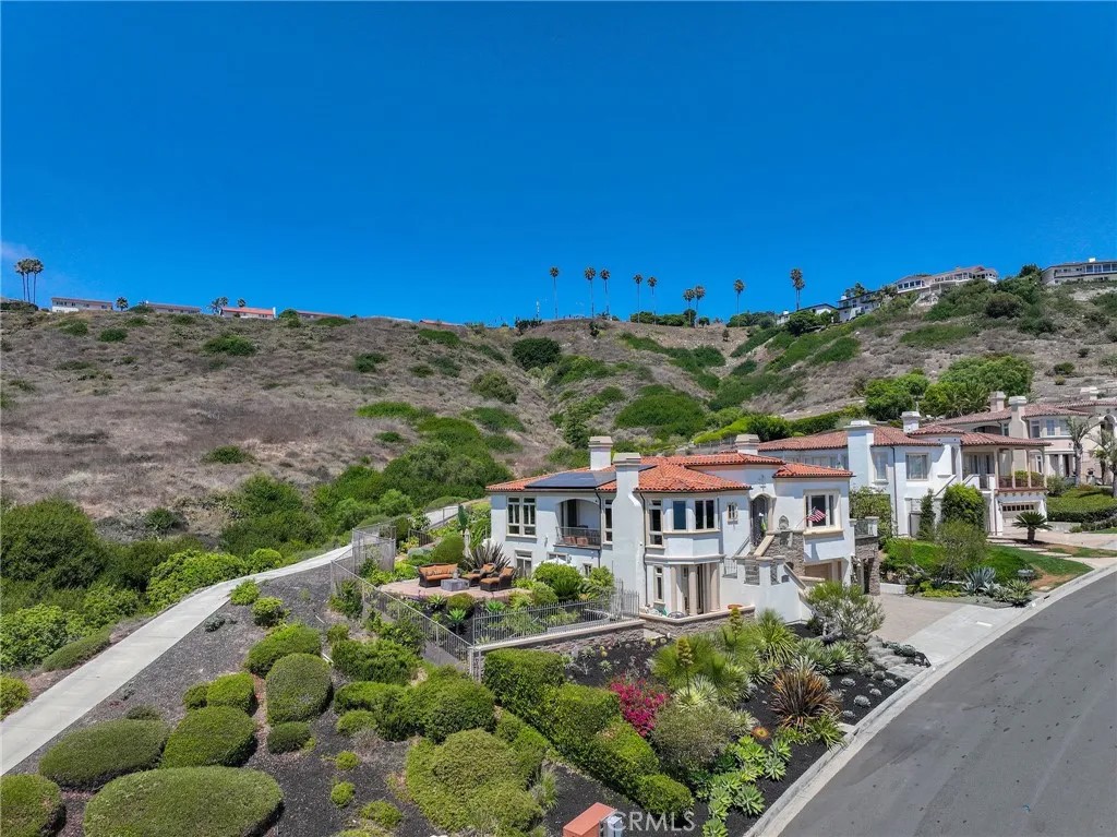 51 Nuvola Court