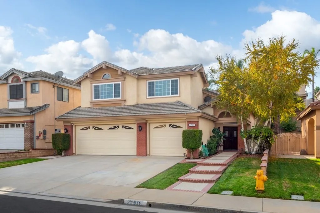 22911 Elk Grass Street