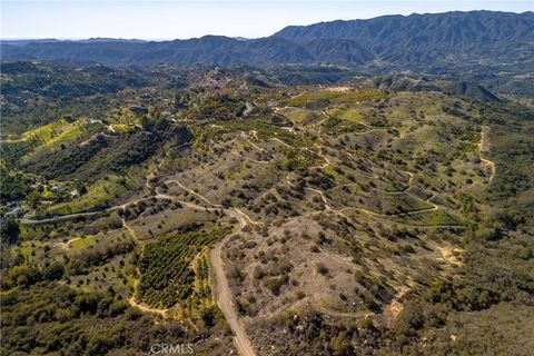 Tiny photo for 40390 Ross Road, Fallbrook, CA 92028 (MLS # SW25274653)