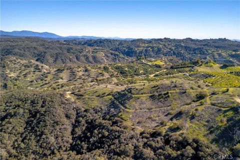 Tiny photo for 40390 Ross Road, Fallbrook, CA 92028 (MLS # SW25274653)
