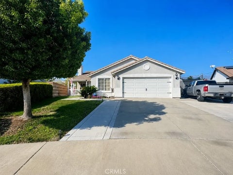 Photo of 7330 Niagara Dr, Fontana, CA 92336 (MLS # CV26172534)