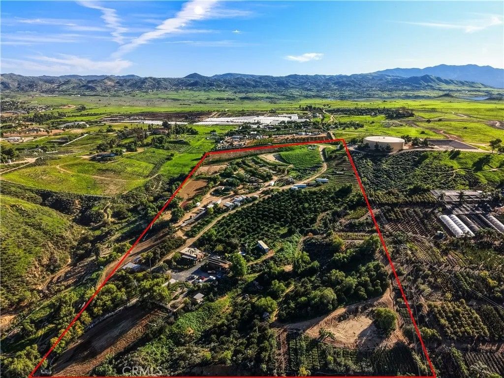 Photo of 17575 Wicker Way, Riverside, CA 92504 (MLS # IV26018394)