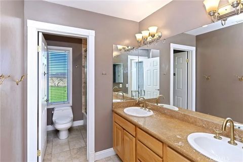 Tiny photo for 39444 Calle Portillo, Temecula, CA 92592 (MLS # SW25274384)