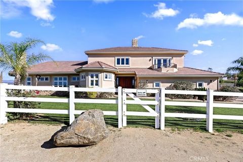 Tiny photo for 39444 Calle Portillo, Temecula, CA 92592 (MLS # SW25274384)