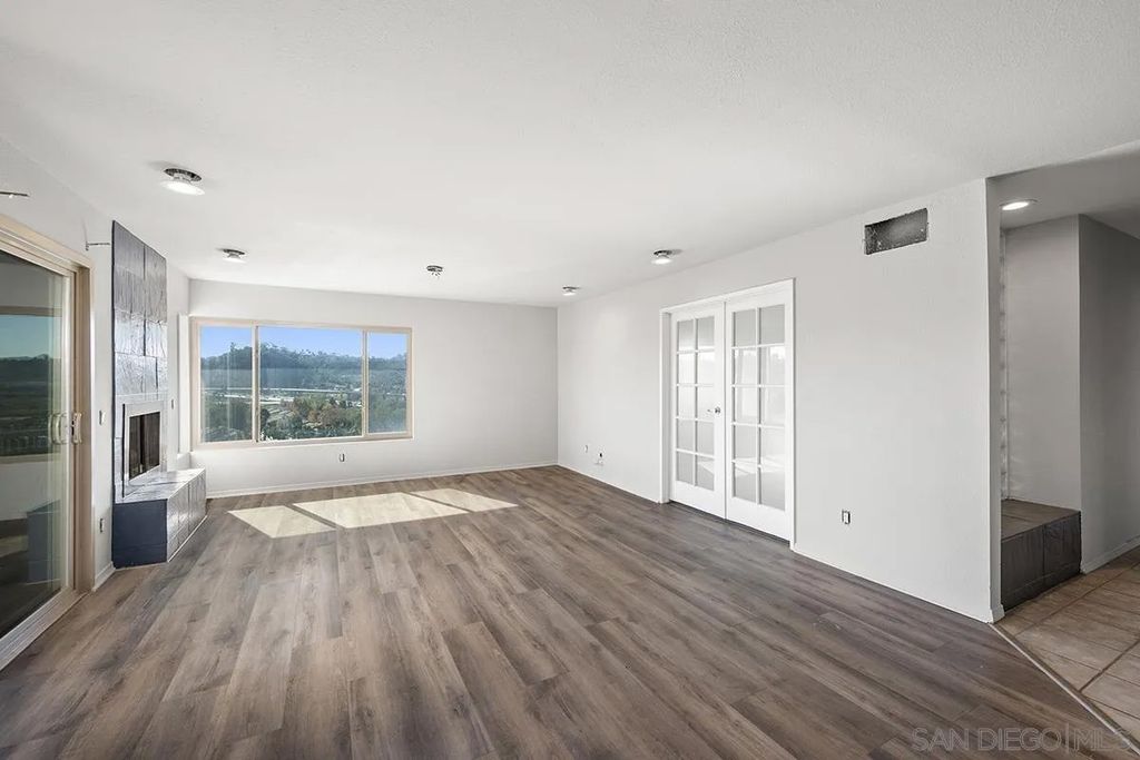 Photo of 10400 caminito Cuervo #264, San Diego, CA 92108 (MLS # 260003618)