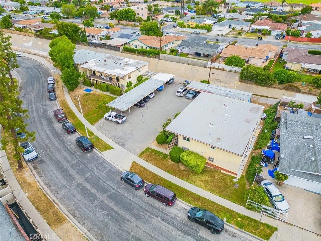 Photo of 2040 Sierra Leone Ave, Rowland Heights, CA 91748 (MLS # AR26092373)