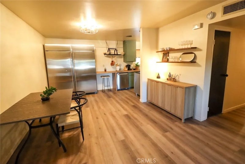 1021 California East