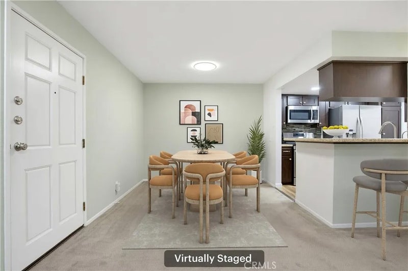 460 Oak Street 215
