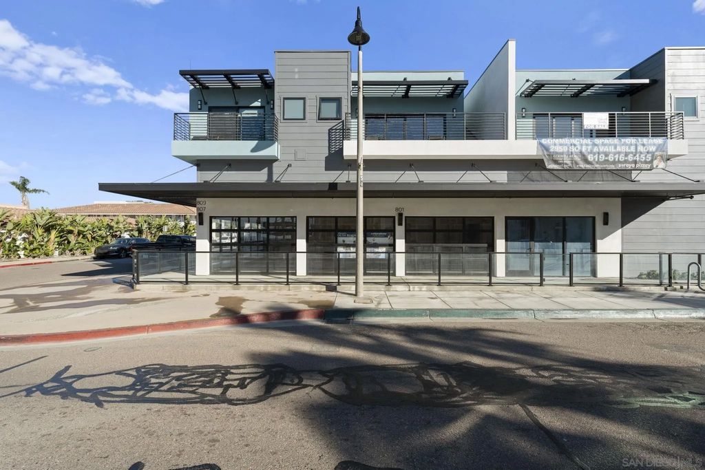 Photo of 801 Seacoast, Imperial Beach, CA 91932 (MLS # 260005603)