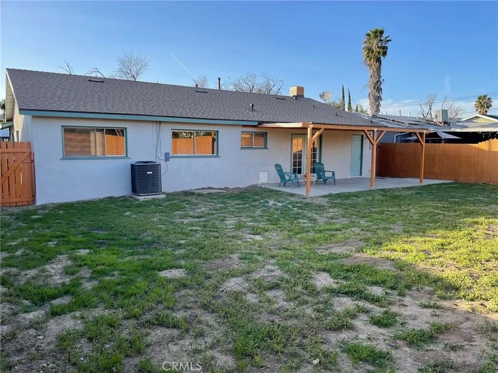 Photo of 6612 Gross Avenue, West Hills, CA 91307 (MLS # SR26022518)