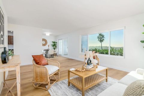 Tiny photo for 3606 Vista Rey #9, Oceanside, CA 92057 (MLS # 250045608)