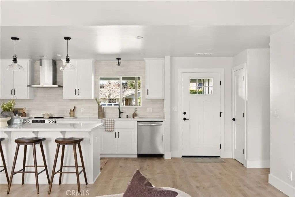 Photo of 2 Canterbury Circle, Chico, CA 95926 (MLS # SN26031413)