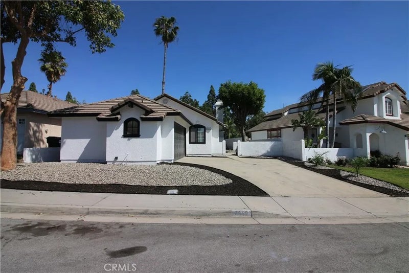 7609 Belpine