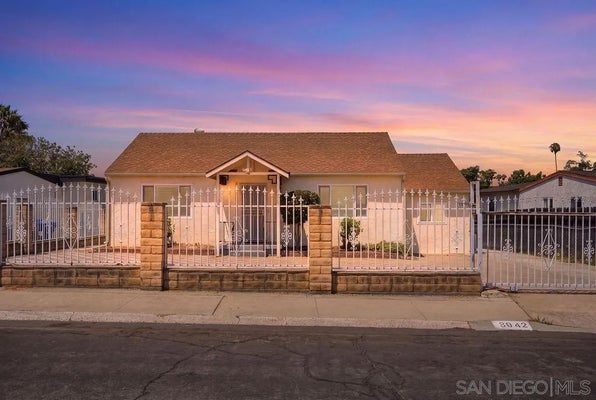 3942 CASITA WAY, SAN DIEGO, CA 92115 - Image 3eccfae7a2d5e91023ecceb3c67b2b2f/2883106505