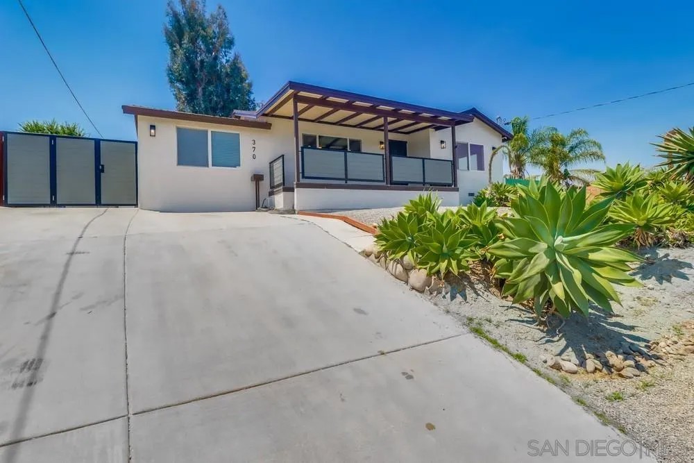 370 N Cuyamaca St