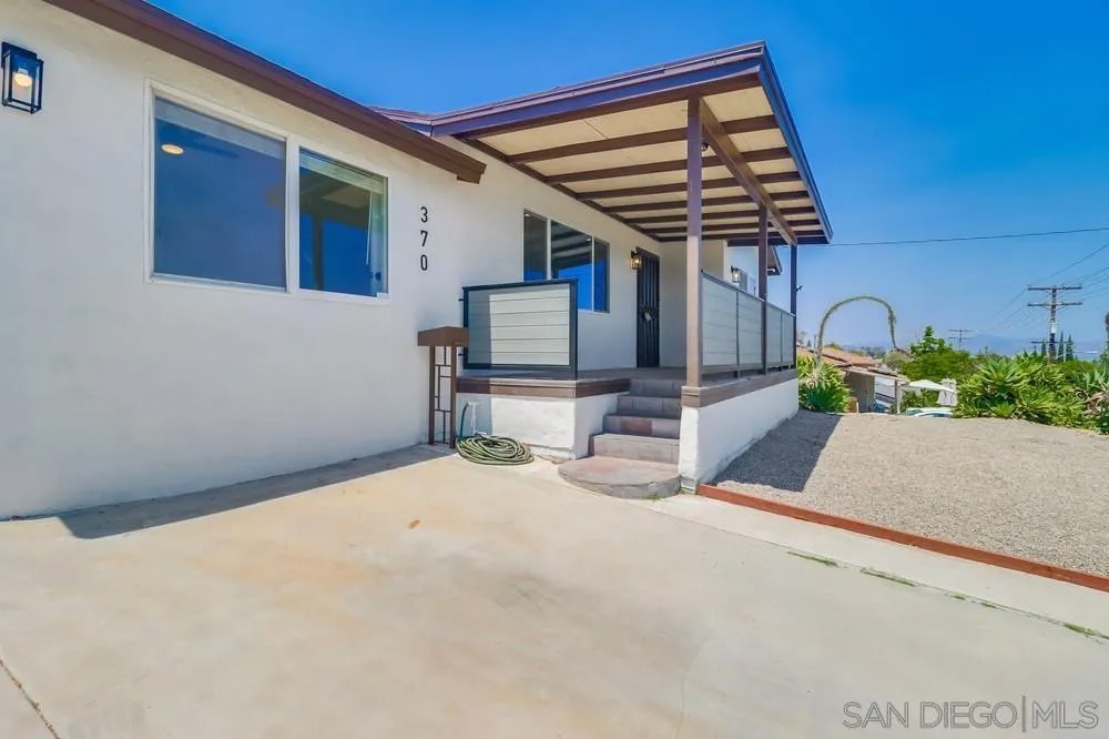 370 N Cuyamaca St