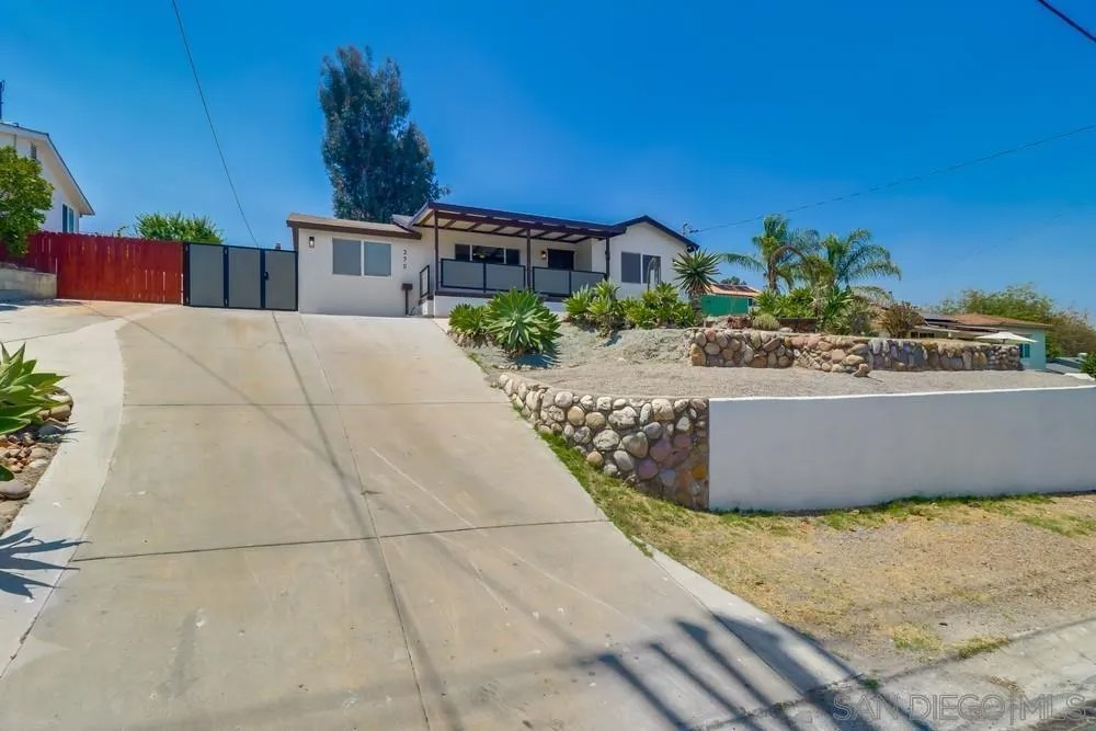 370 N Cuyamaca St