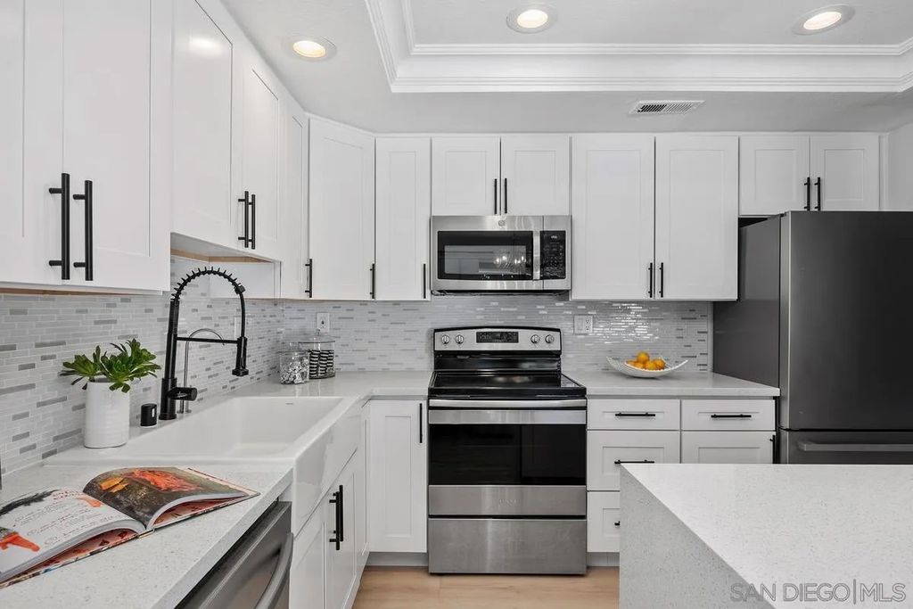 Photo of 524 Via De La Valla H, Solana Beach, CA 92075 (MLS # 250044871)