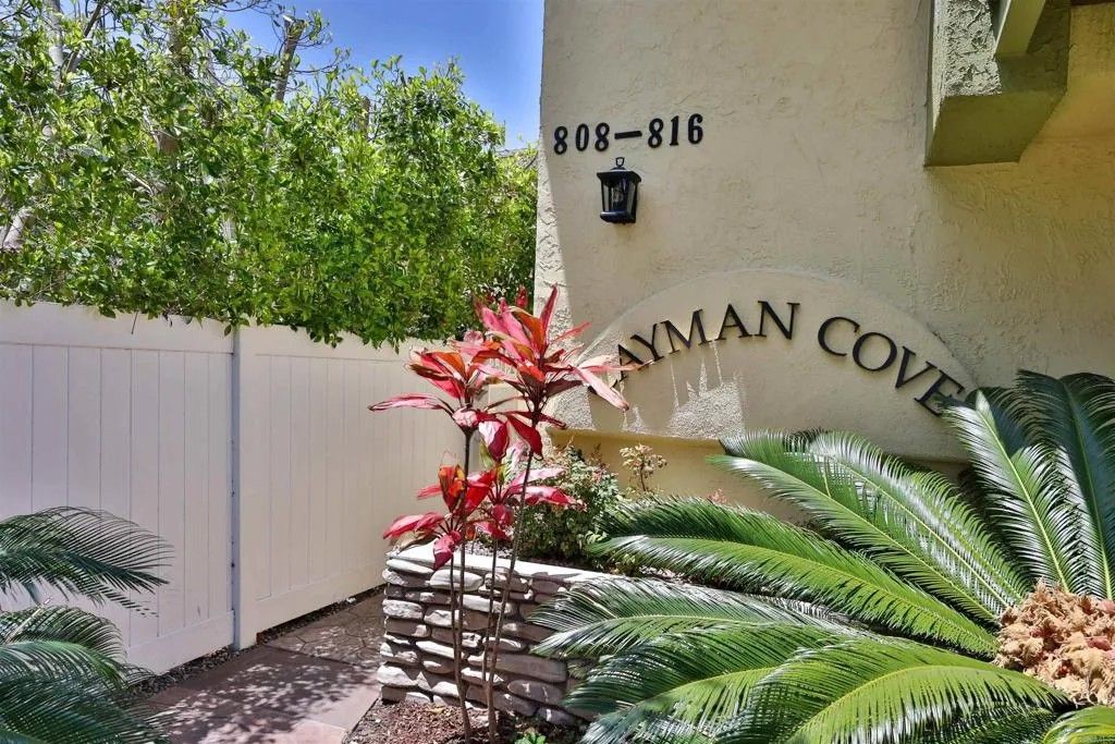 Photo of 810 D Avenue, Coronado, CA 92118 (MLS # PTP2601301)