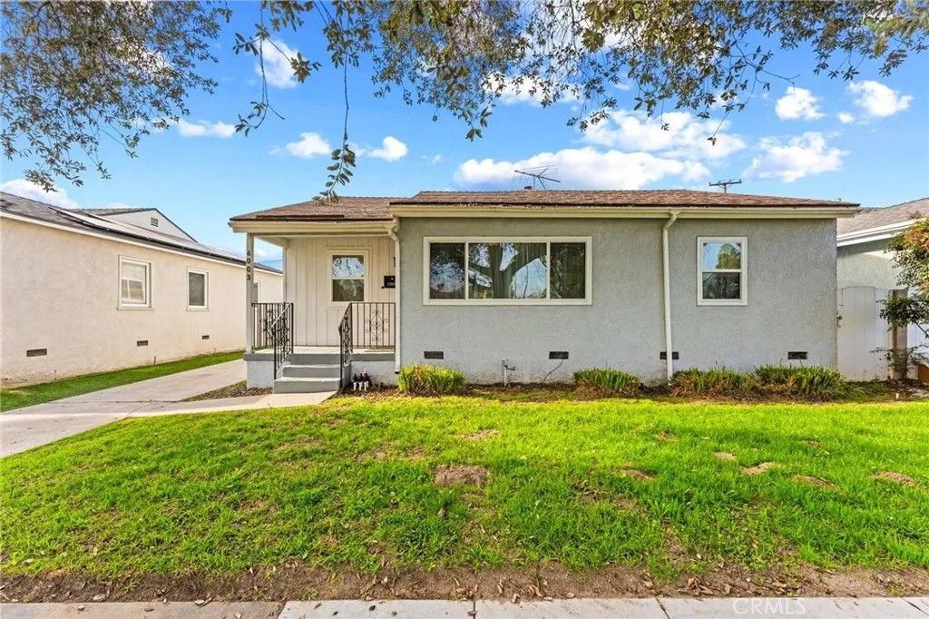 Photo of 6003 Bellflower Blvd, Lakewood, CA 90713 (MLS # PW25278847)