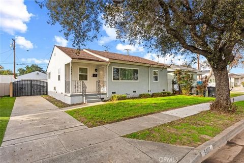 Photo of 6003 Bellflower Blvd, Lakewood, CA 90713 (MLS # PW25278847)