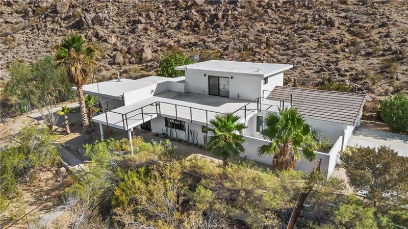 7240 Canyon Road
