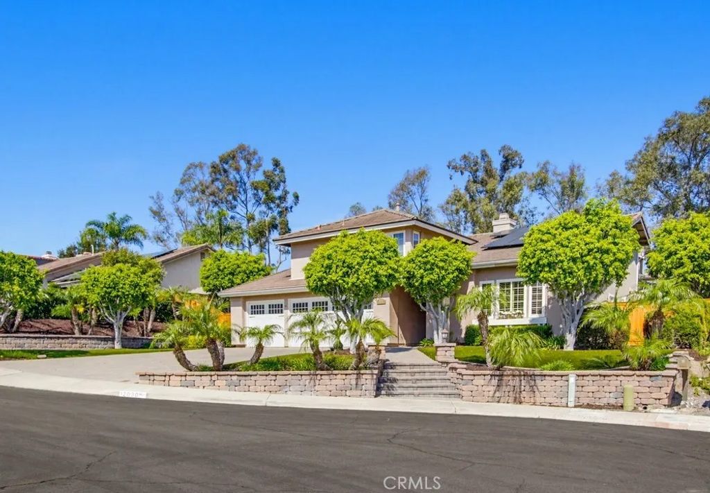 Photo of 12030 Redcliff Ct, San Diego, CA 92131 (MLS # SW26048574)