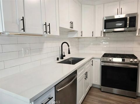 Tiny photo for 9525 Sylmar Avenue #2, Panorama City, CA 91402 (MLS # SR26066800)