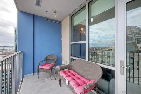 Tiny photo for 321 10Th Ave #1505, San Diego, CA 92101 (MLS # 250045438)