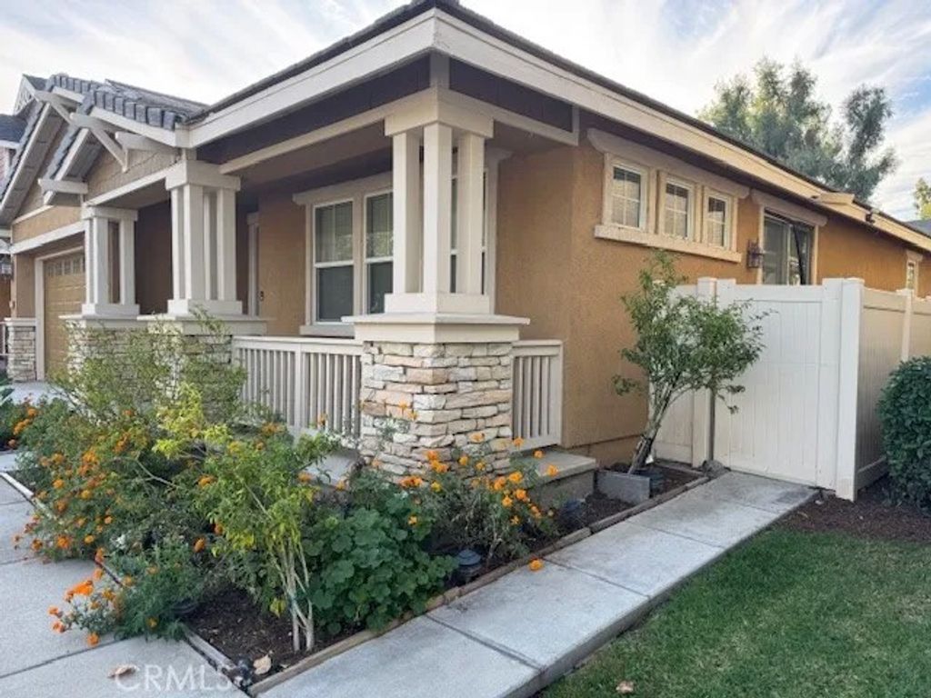 Photo of 11012 Ragsdale Rd, Loma Linda, CA 92354 (MLS # IG25276588)