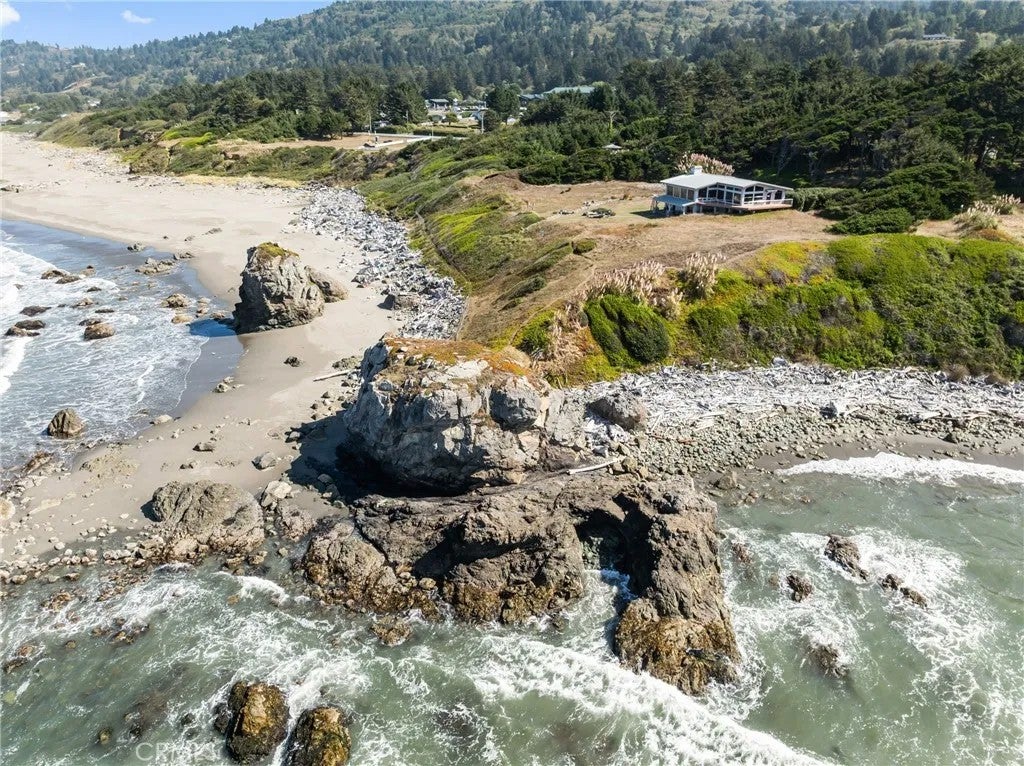 405 Island View