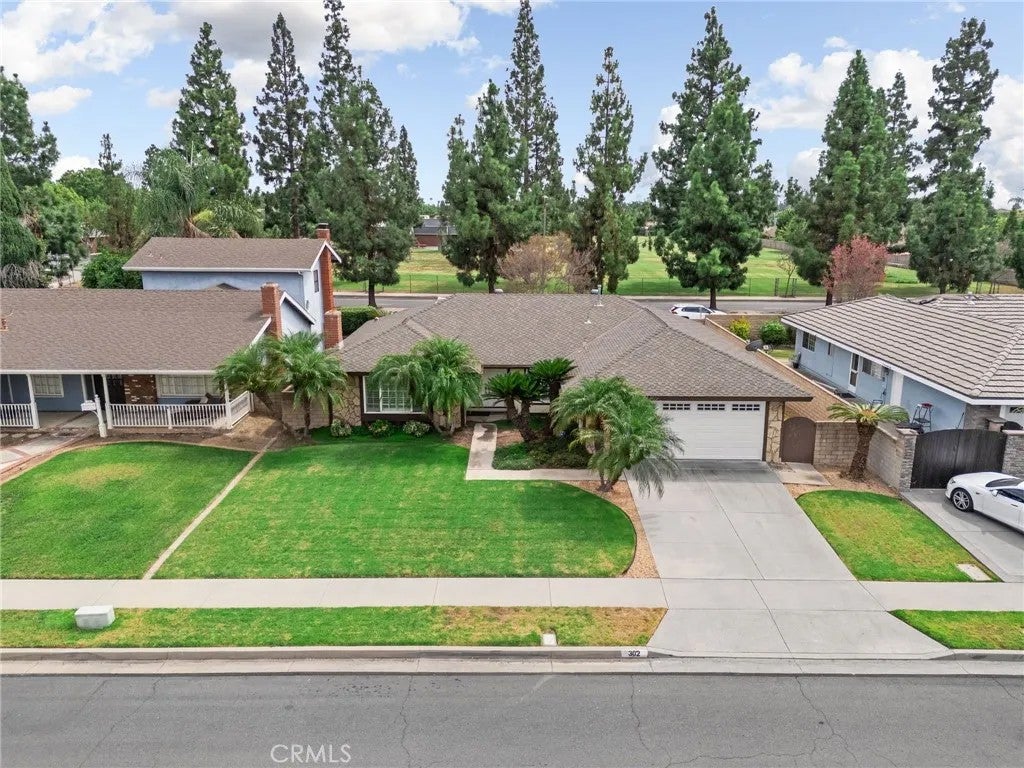 302 Sarah Avenue