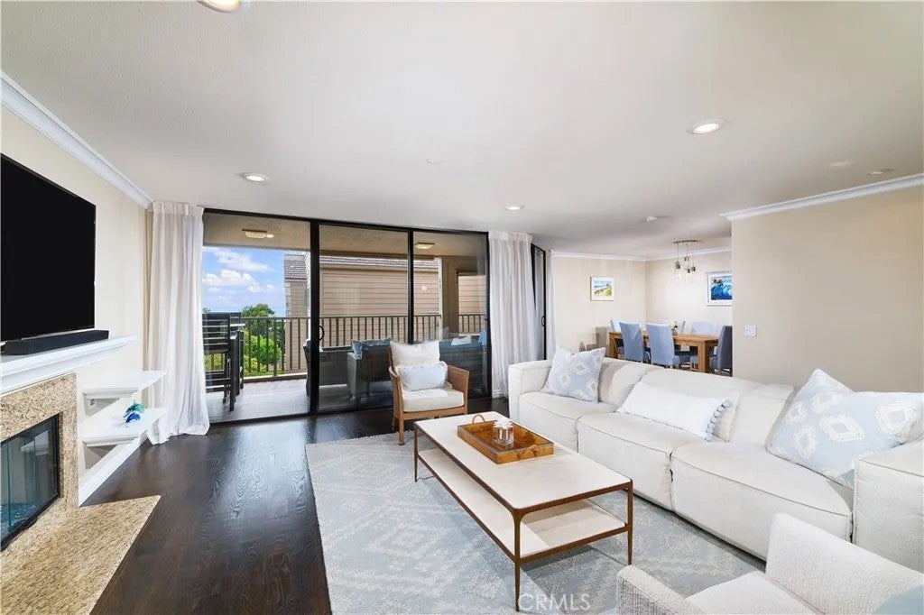 244 Dolphin Cove Court