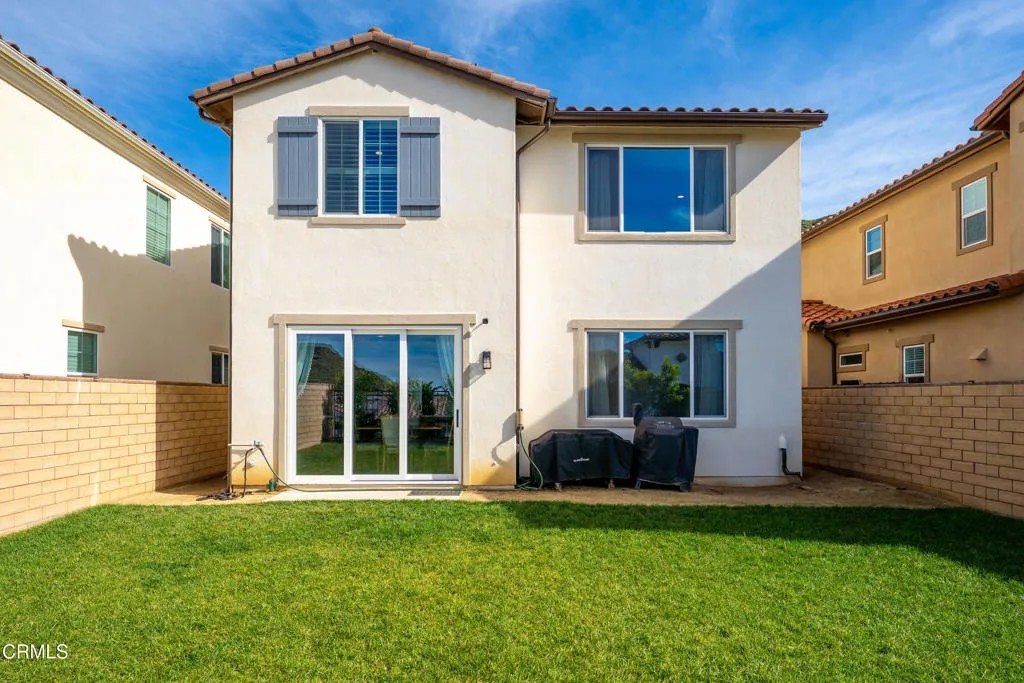 341 Fraser Point