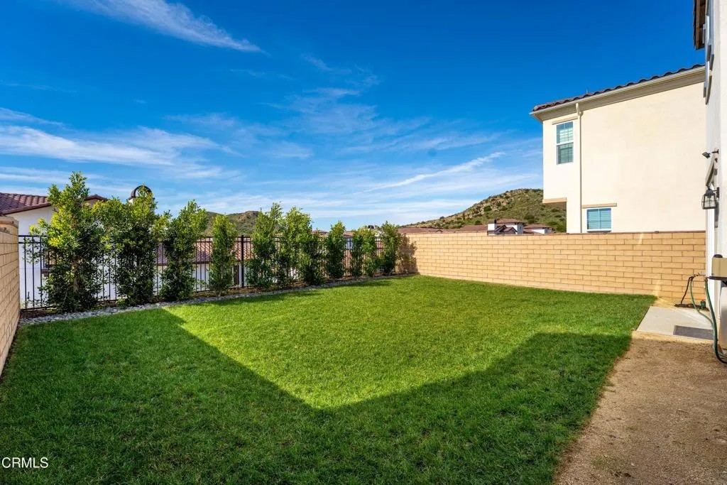 341 Fraser Point