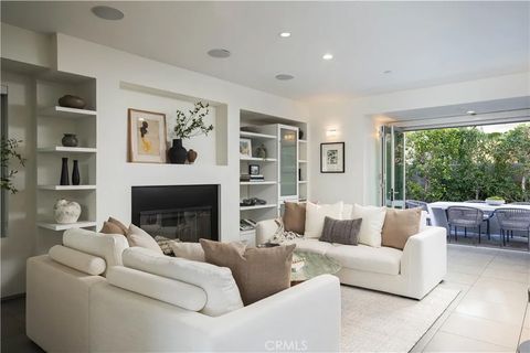 Photo of 2618 Cove Street, Corona Del Mar, CA 92625 (MLS # NP26036526)