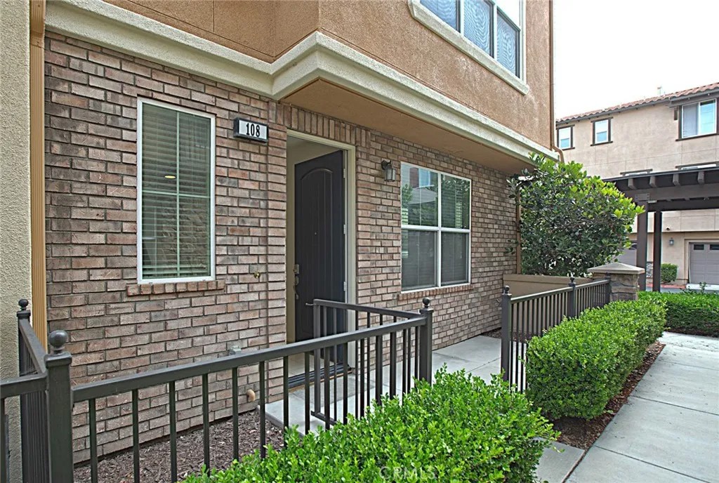 108 Aliso Ridge Loop