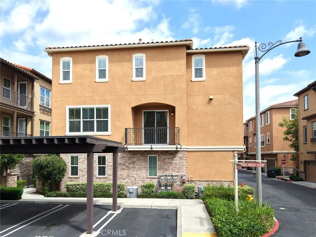 108 Aliso Ridge Loop