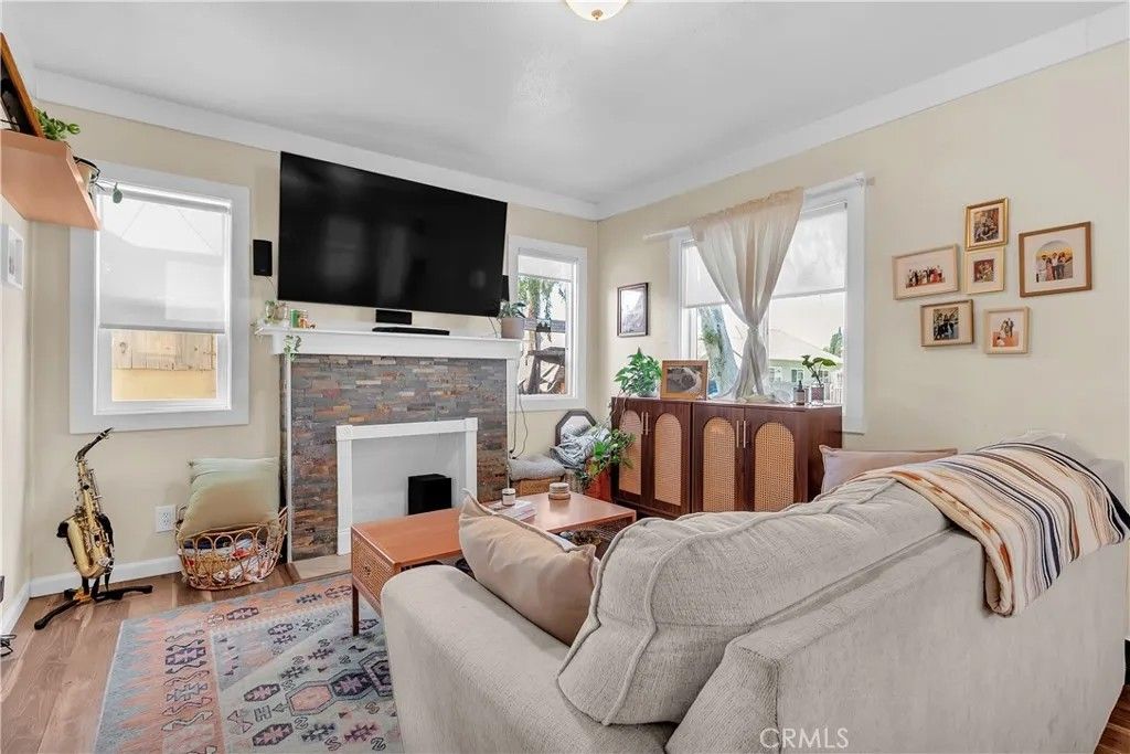 Photo of 3124 Darwin Ave, Los Angeles, CA 90031 (MLS # DW26052549)