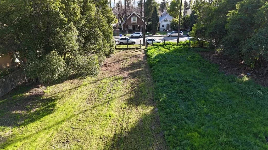 Photo of 360 W 16th St, San Bernardino, CA 92405 (MLS # IV26018131)