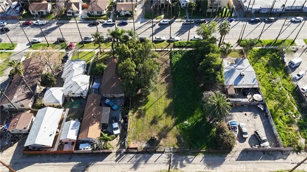 Photo of 360 W 16th St, San Bernardino, CA 92405 (MLS # IV26018131)