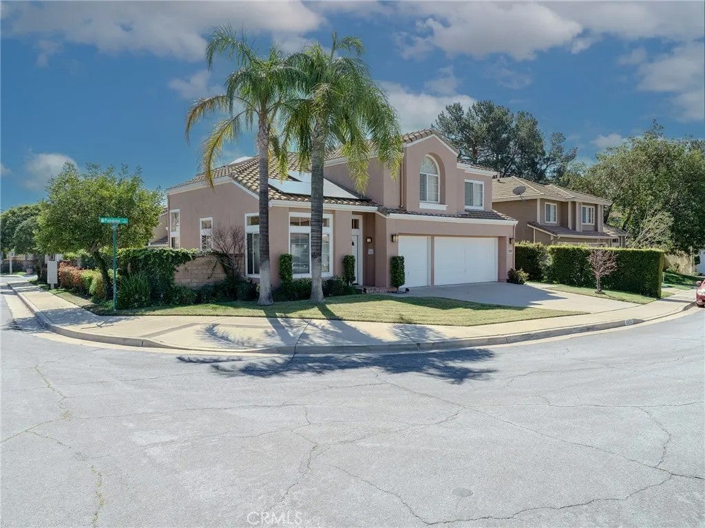 6853 Pandino Court