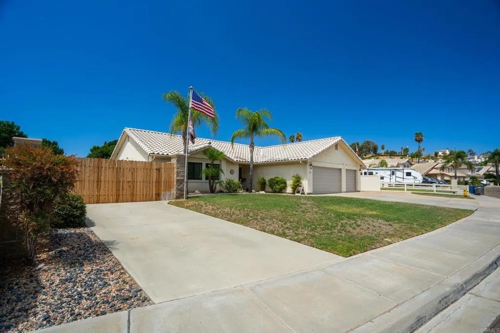 9116 Lake Valley Road